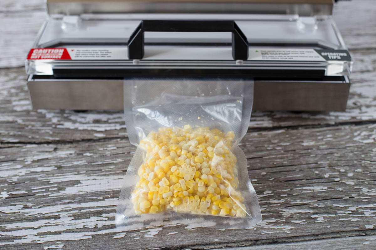 Field to Frozen: Corn on the Cob – A Summer Staple - Avid Armor Vacuum Sealing Corn On The Cob Without Blanching