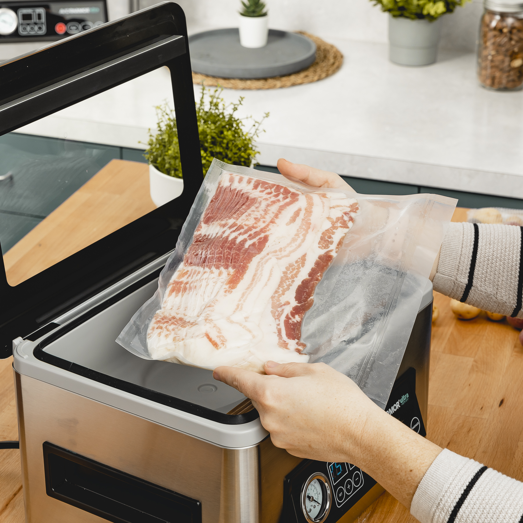 Vacuum Sealers Are a Meal-Prepper's Dream Come True